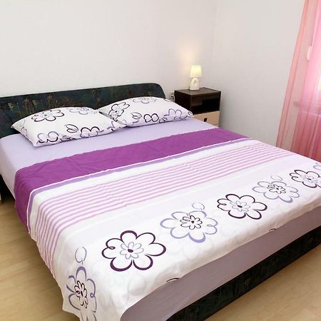 Apartman Dinka Trogir Zewnętrze zdjęcie