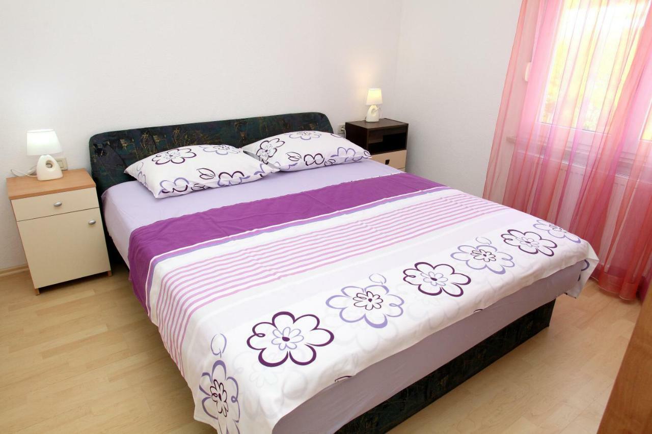 Apartman Dinka Trogir Zewnętrze zdjęcie
