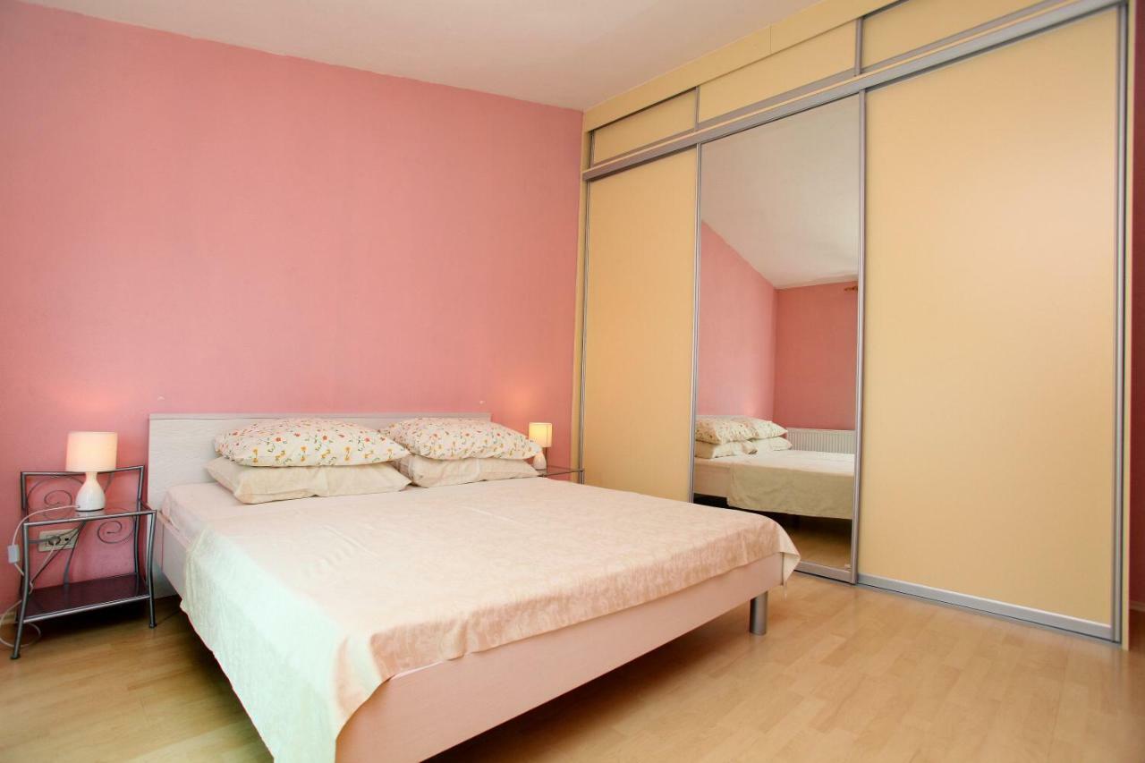 Apartman Dinka Trogir Zewnętrze zdjęcie
