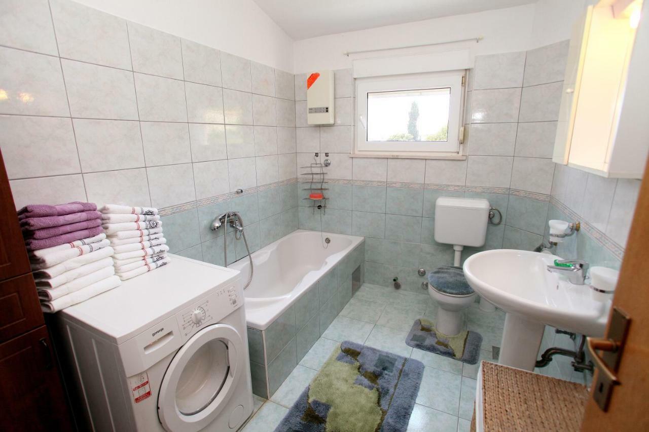 Apartman Dinka Trogir Zewnętrze zdjęcie