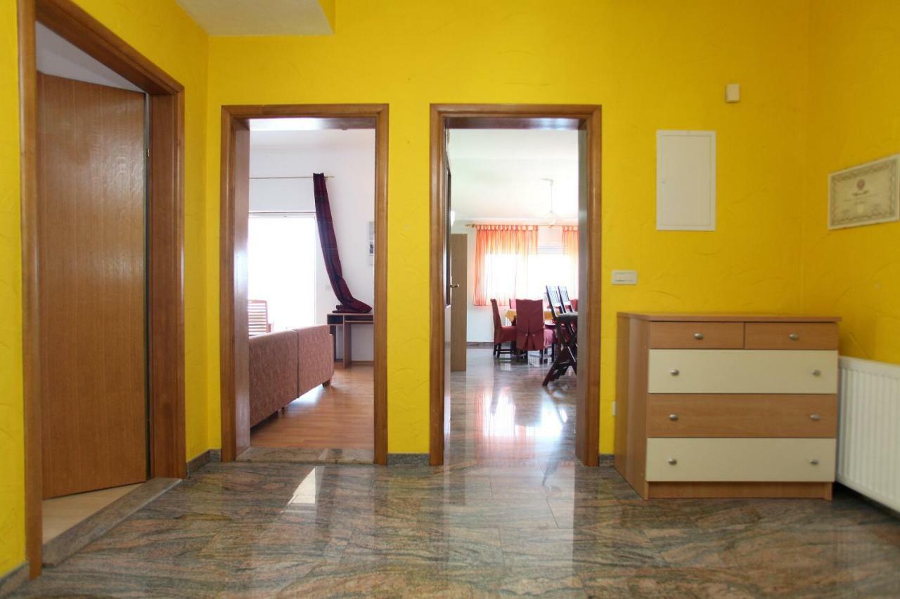 Apartman Dinka Trogir Zewnętrze zdjęcie