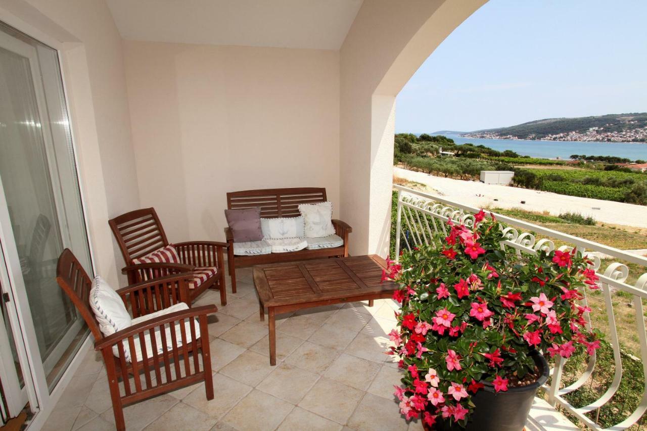 Apartman Dinka Trogir Zewnętrze zdjęcie