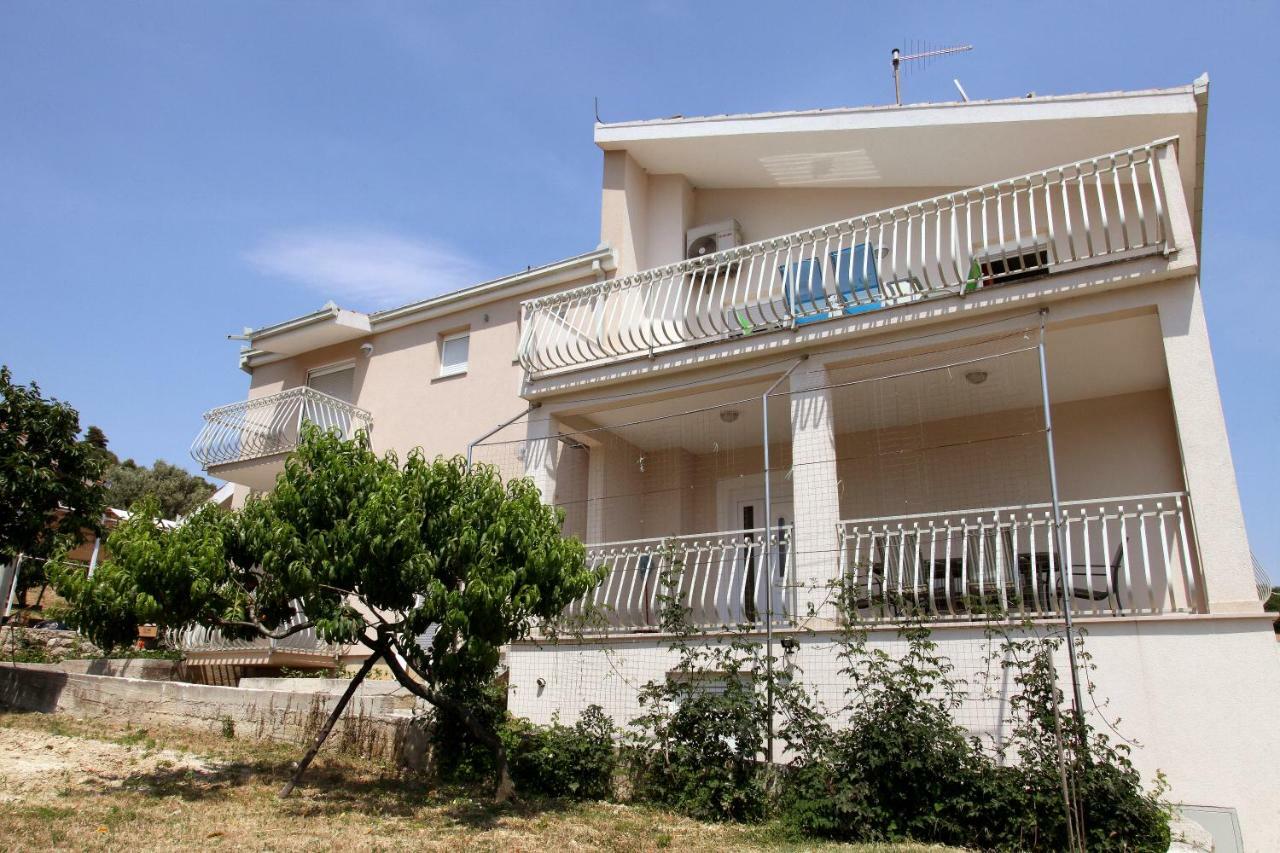 Apartman Dinka Trogir Zewnętrze zdjęcie