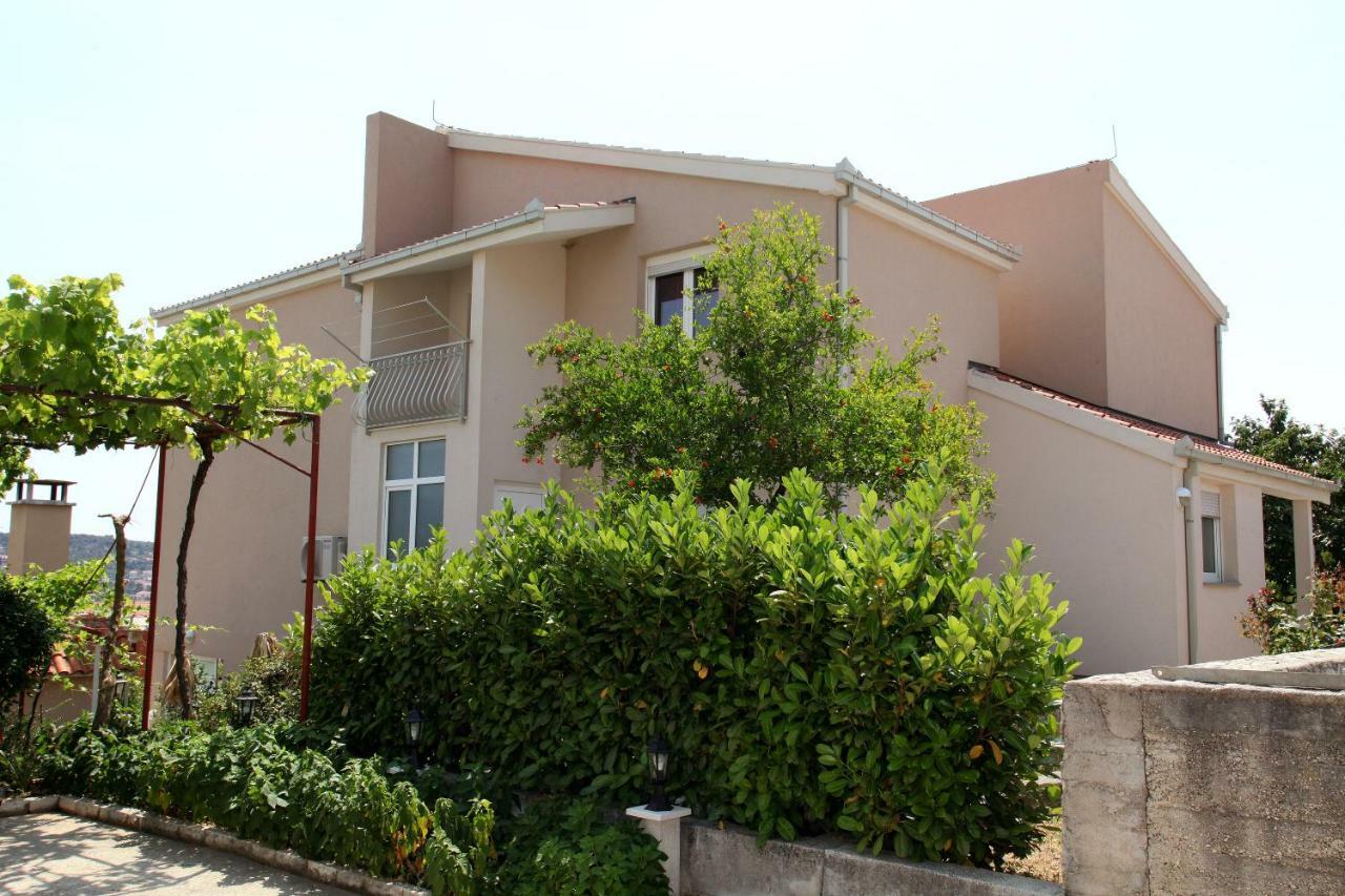 Apartman Dinka Trogir Zewnętrze zdjęcie